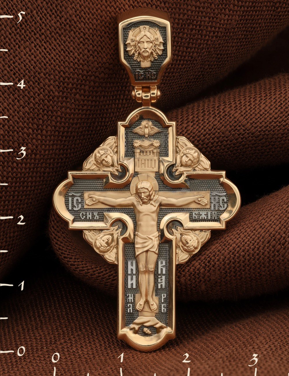 Крест из золота