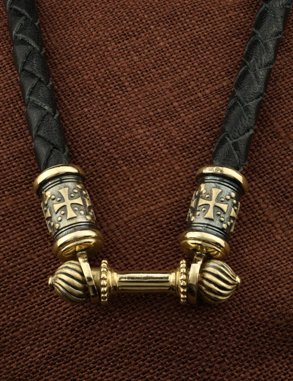 Гайтан из лимонного золота c кожаным шнурком