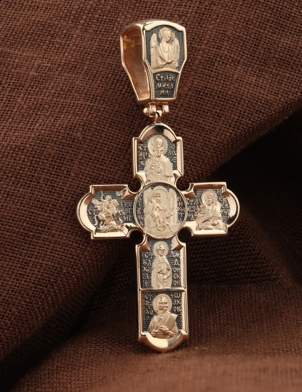 Крест из золота