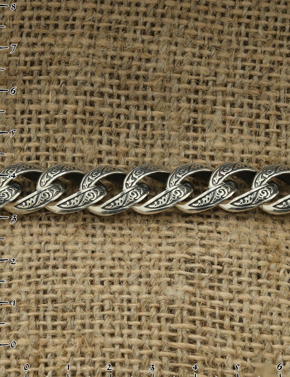 Браслет из серебра c рубином