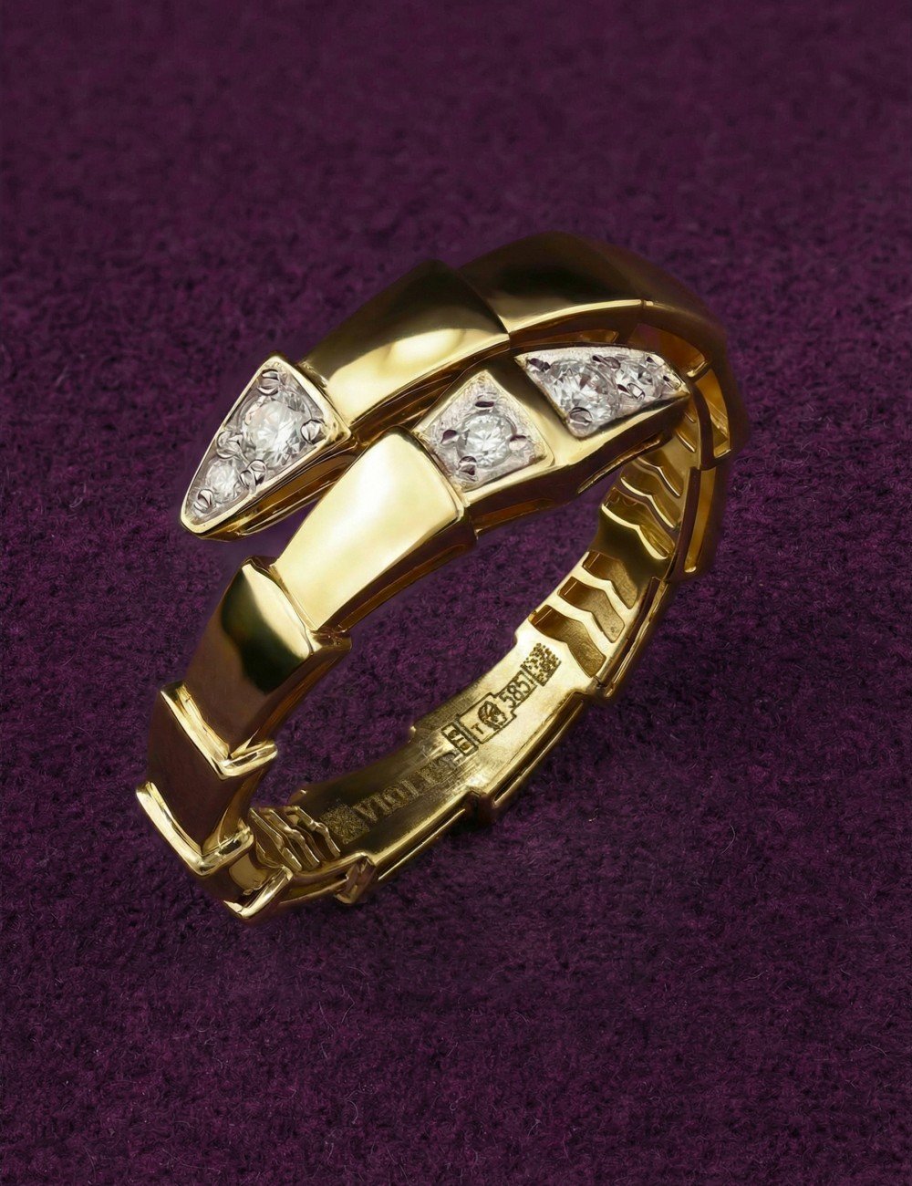 Кольцо из лимонного золота c бриллиантами