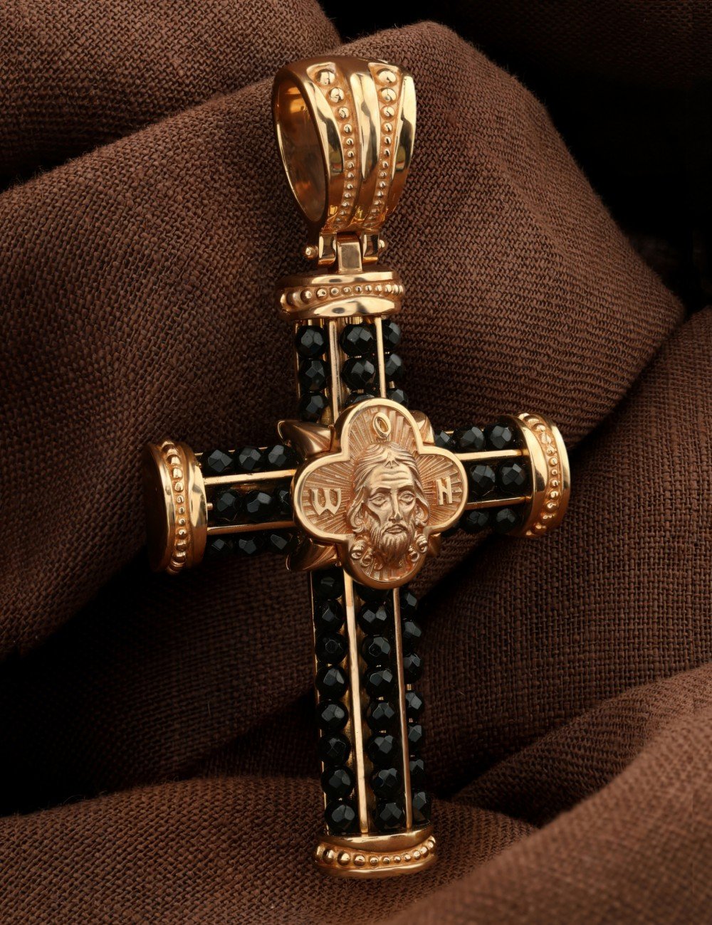 Крест из золота c ониксом