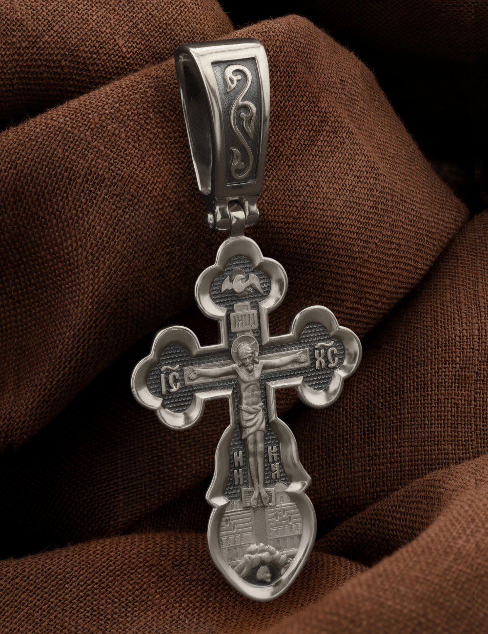 Крест из белого золота