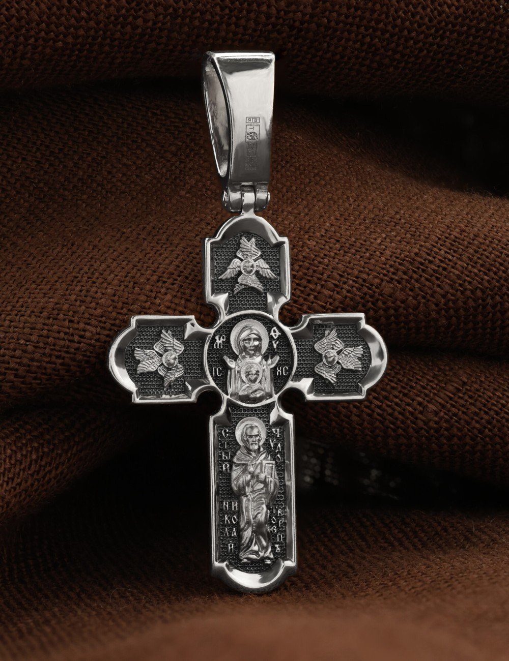 Крест из белого золота