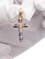 Крест из лимонного золота c лазуритом