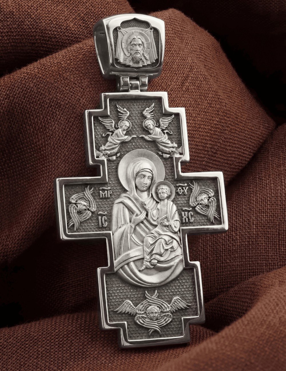 Крест из белого золота