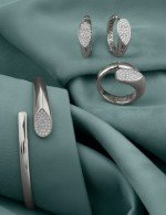 Браслет из белого золота c бриллиантами