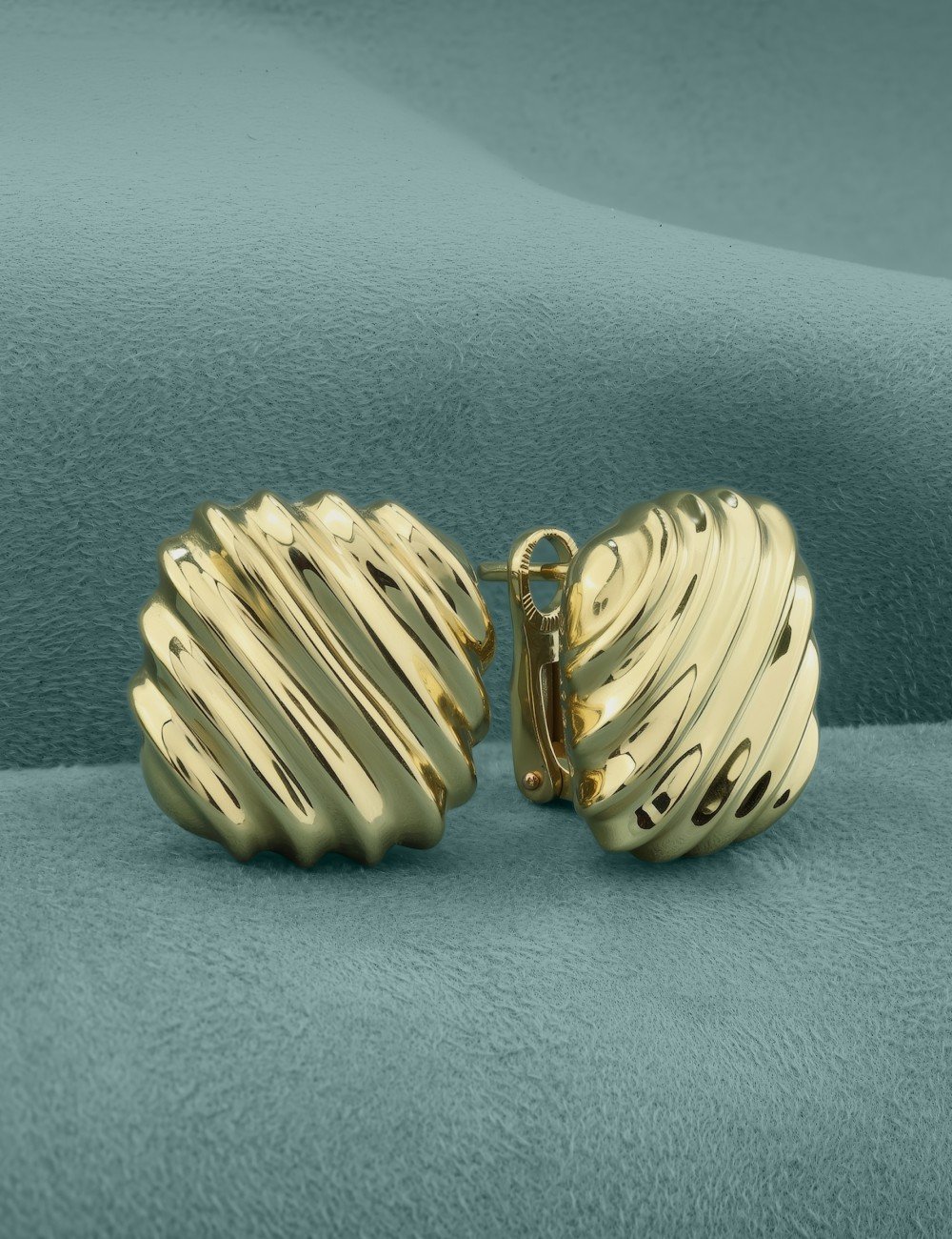 Серьги из лимонного золота