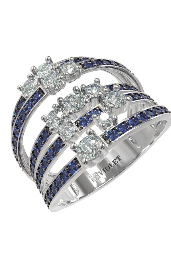 Кольцо из белого золота c бриллиантами и сапфиром