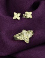 Серьги из лимонного золота