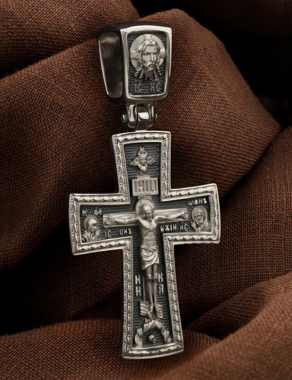 Крест из белого золота