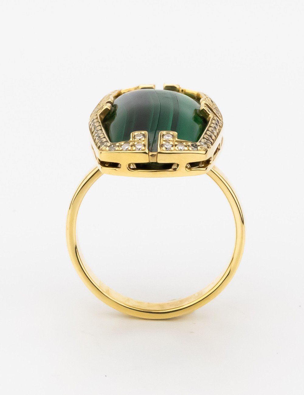 Кольцо из лимонного золота c бриллиантами, рубином и малахитом