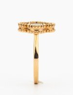 Кольцо из золота c малахитом