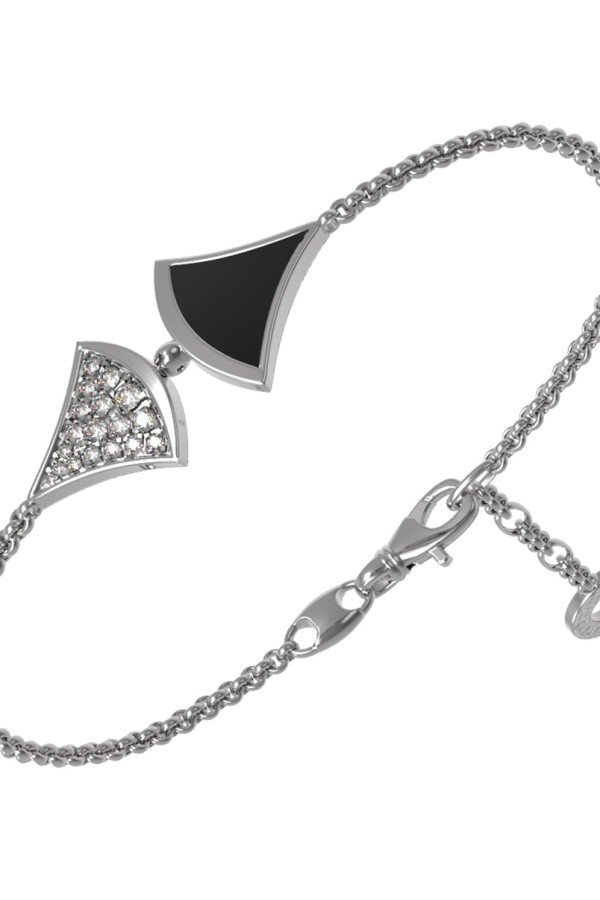 Браслет из белого золота c бриллиантами и ониксом