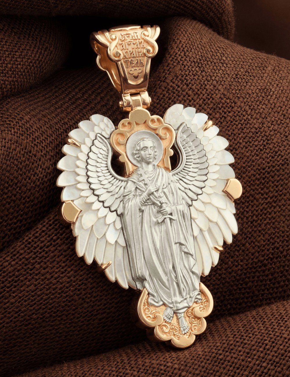 Крест из золота c перламутром