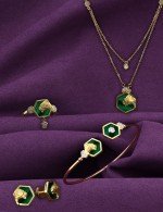 Колье из лимонного золота c бриллиантами и малахитом