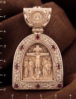 Образок из золота c эмалью и рубином