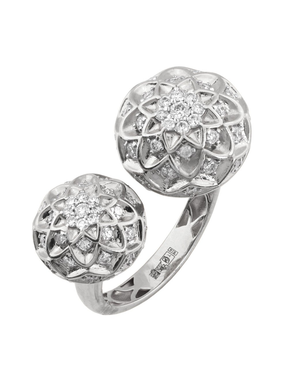 Кольцо из белого золота c бриллиантами