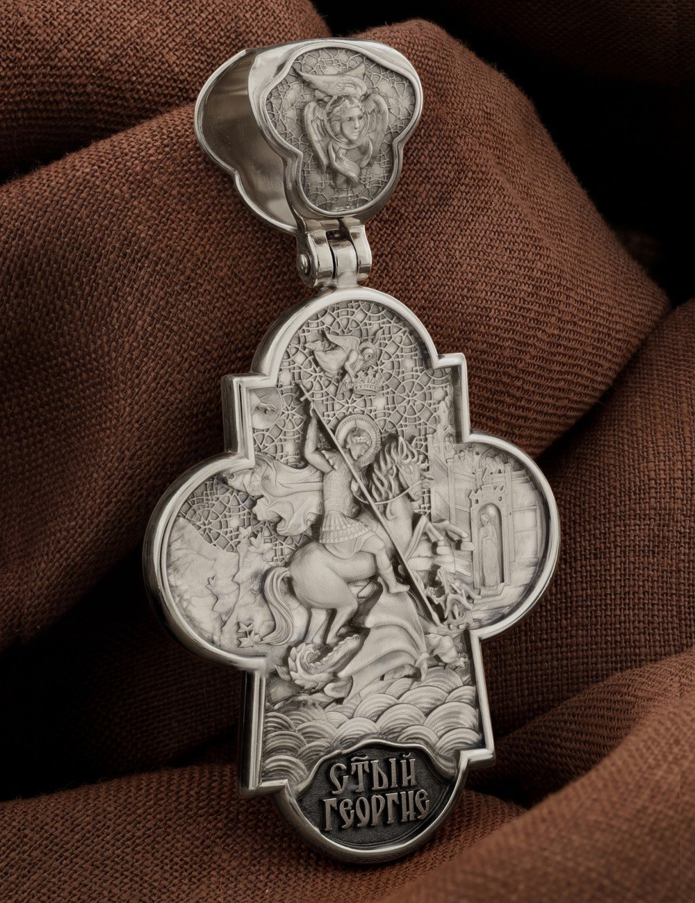 Крест из белого золота