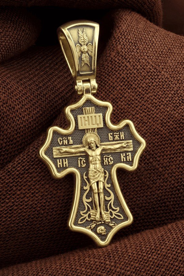 Крест из лимонного золота