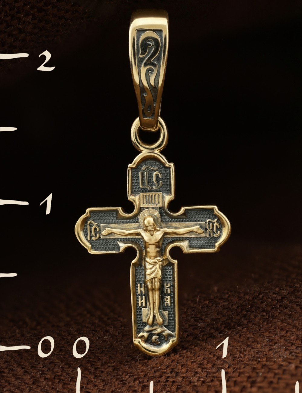 Крест из лимонного золота