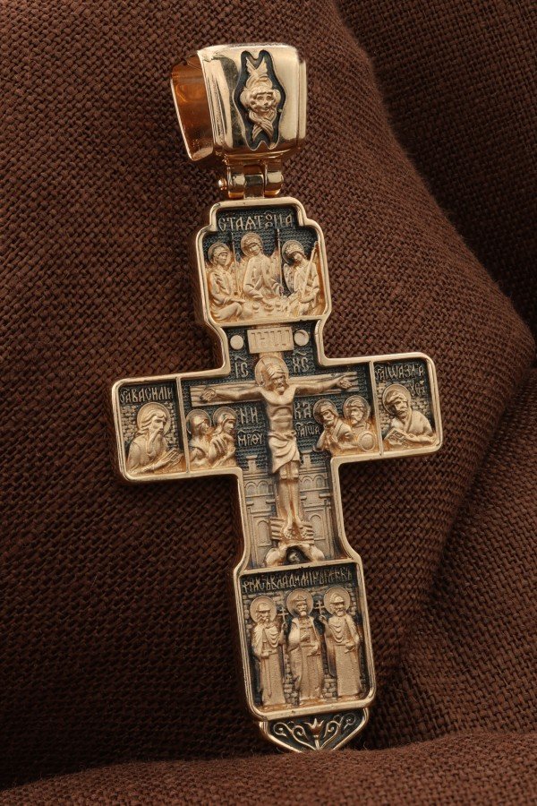 Крест из золота