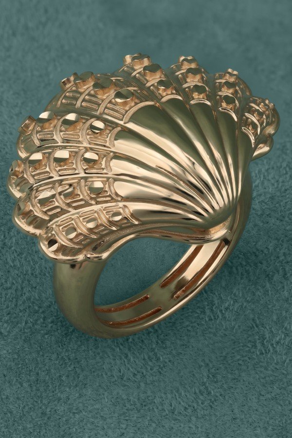 Кольцо из золота c рубином