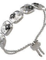 Браслет из белого золота c бриллиантами и ониксом