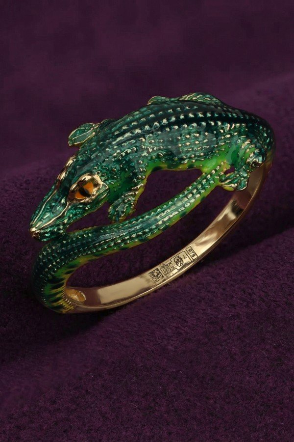 Кольцо из лимонного золота c эмалью