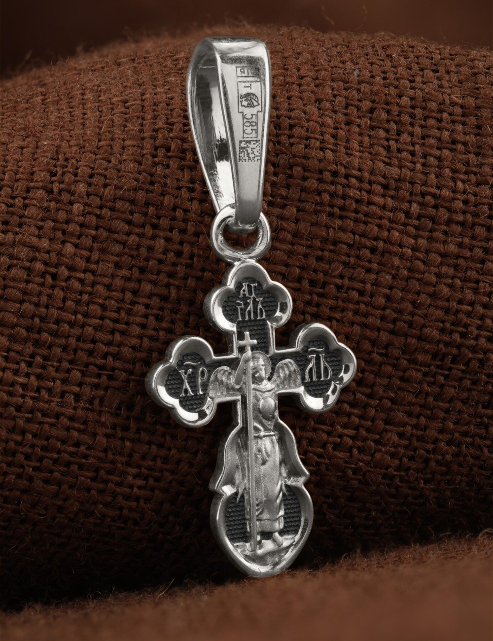 Крест из белого золота