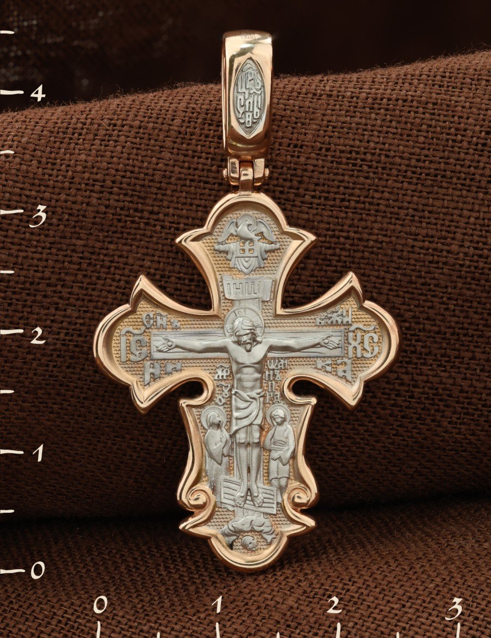 Крест из золота