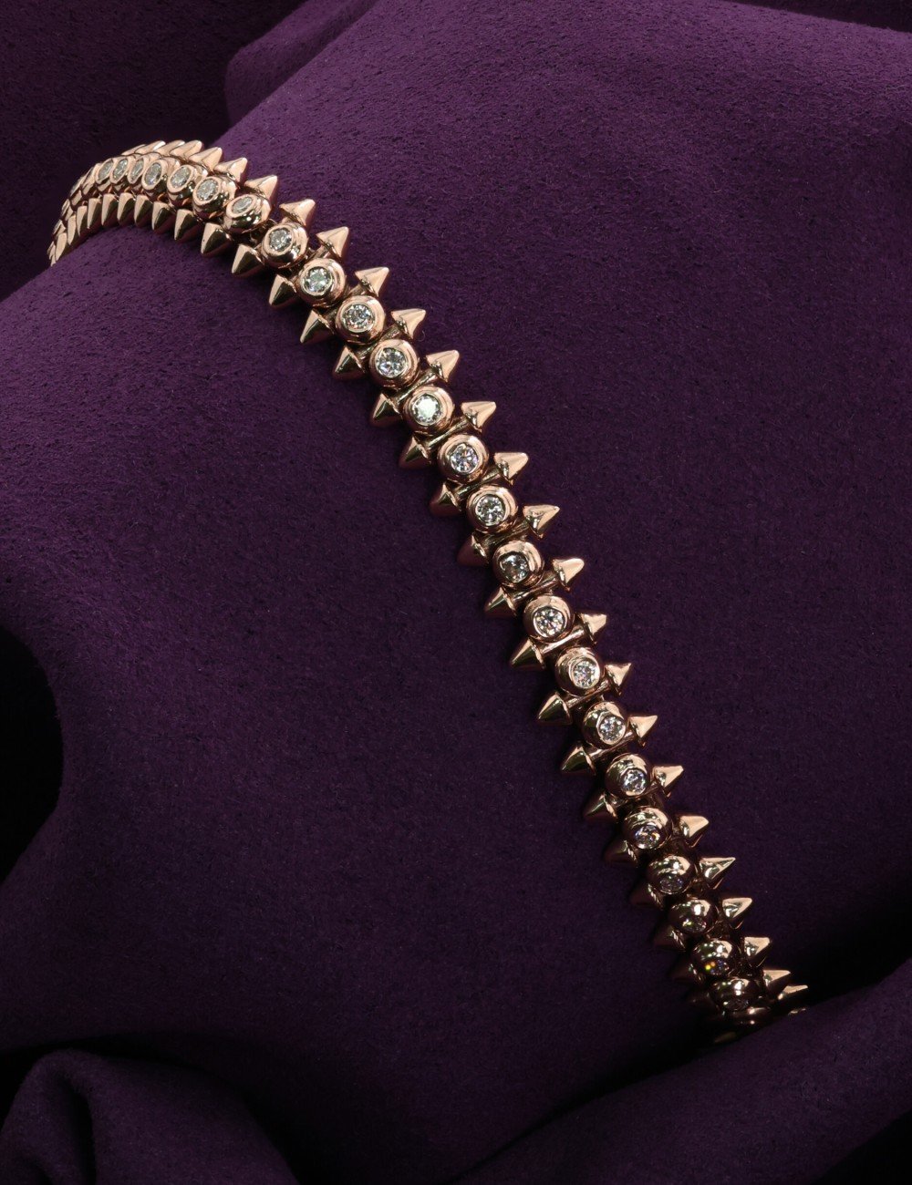 Браслет из золота c бриллиантами