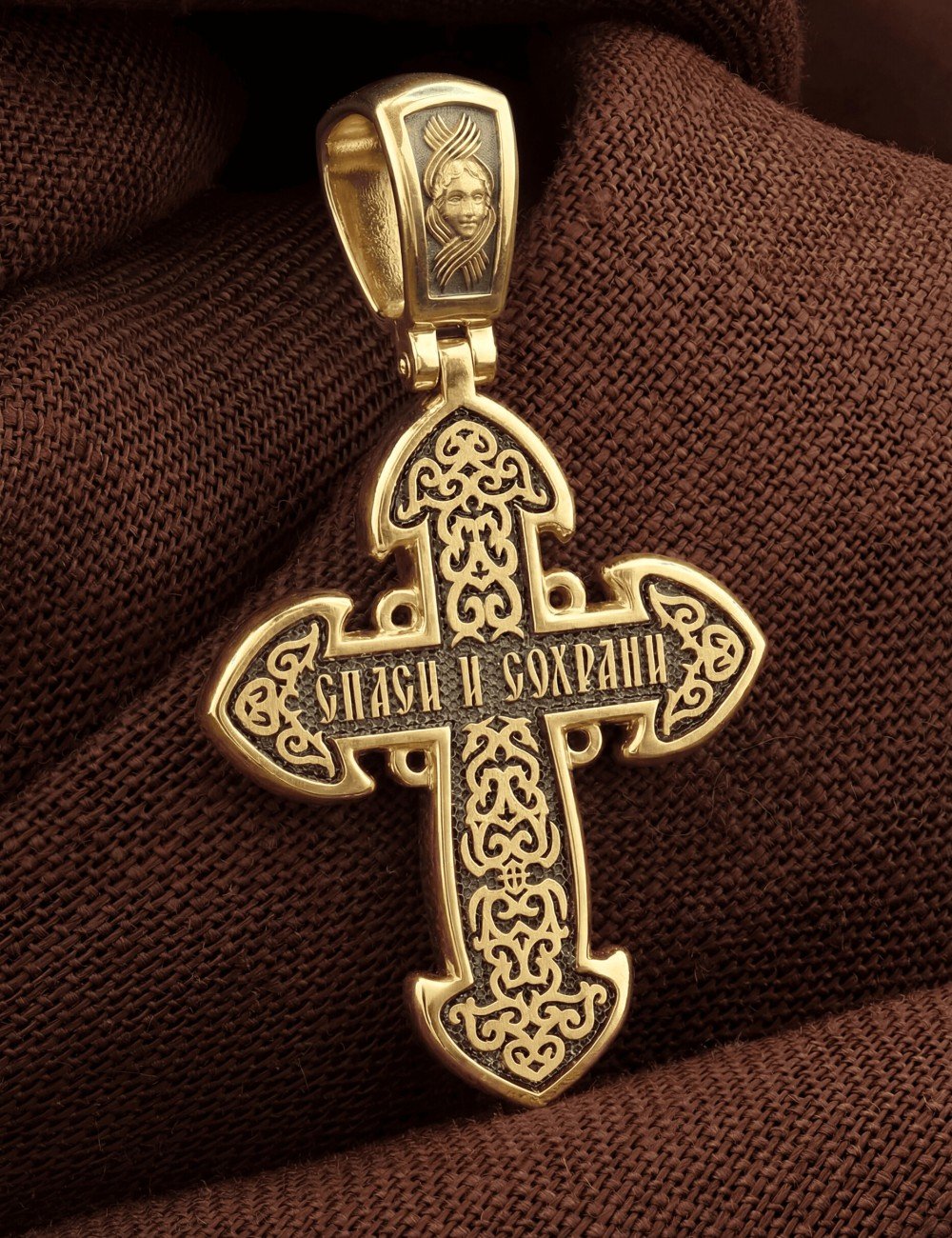 Крест из лимонного золота