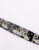 Браслет из белого золота c бриллиантами и ониксом