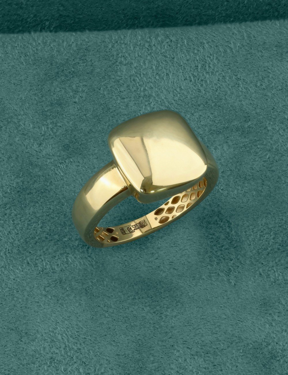 Кольцо из лимонного золота