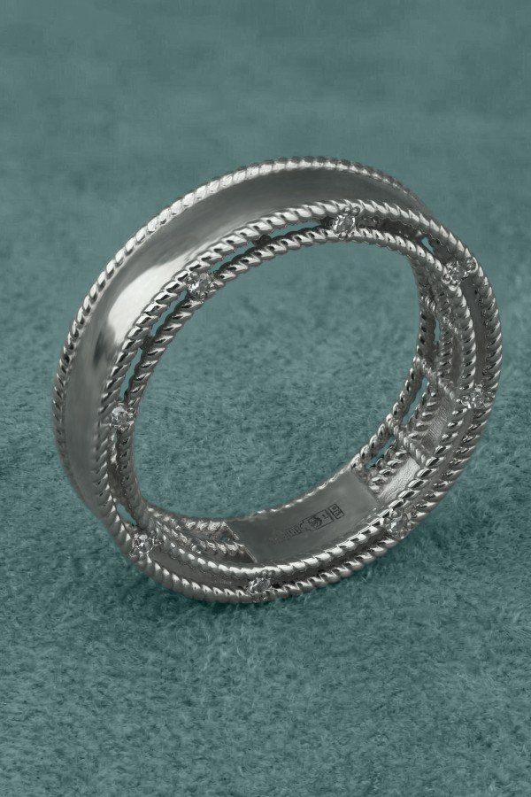 Кольцо из белого золота c бриллиантами