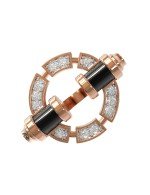 Кольцо из золота c бриллиантами и ониксом