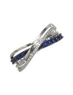 Кольцо из белого золота c бриллиантами и сапфиром