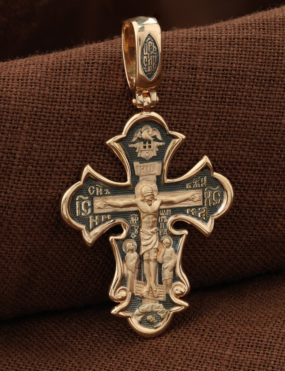 Крест из золота