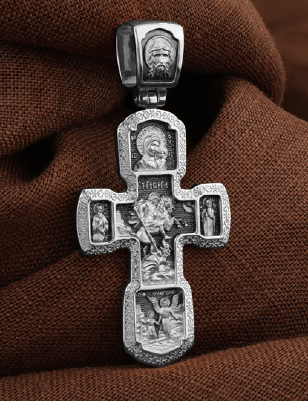 Крест из белого золота