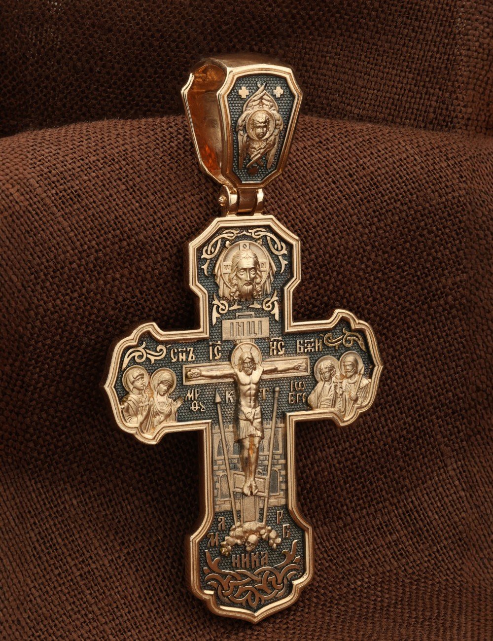 Крест из золота