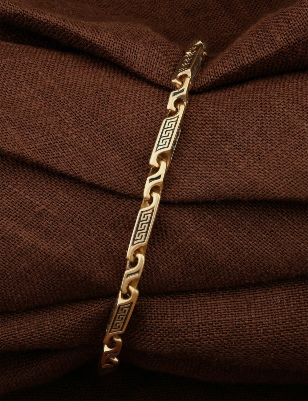 Браслет из золота