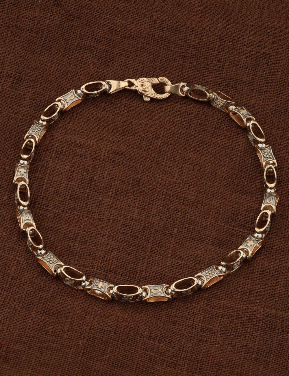 Браслет из золота