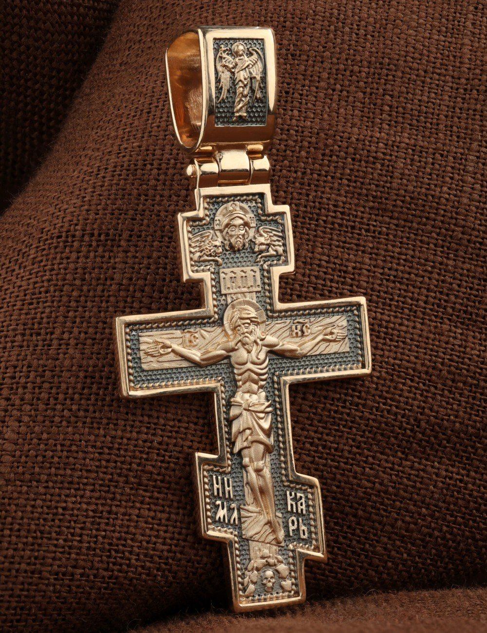 Крест из золота