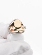 Кольцо из белого золота c бриллиантами