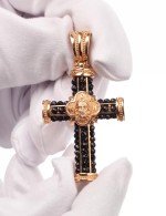 Крест из золота c ониксом