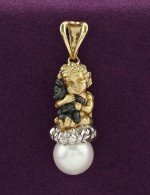 Подвеска из лимонного золота c жемчугом