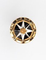 Кольцо из золота c эмалью и ониксом