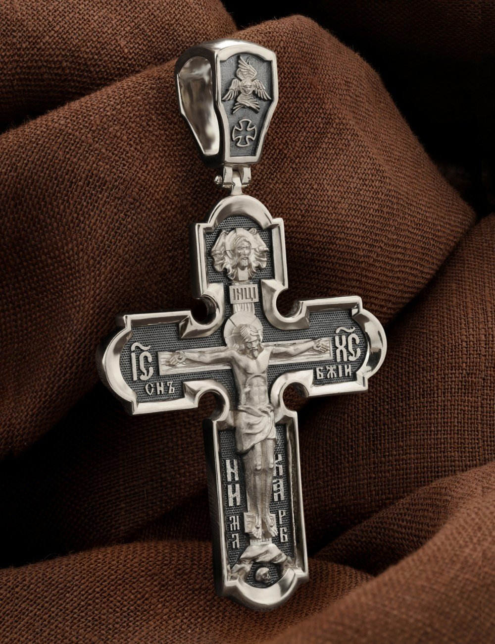 Крест из белого золота