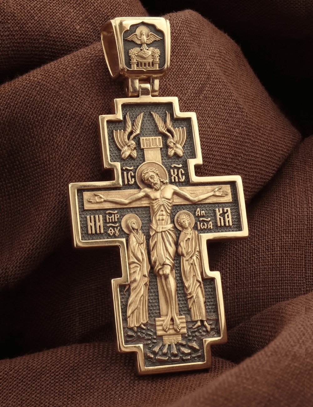 Крест из золота